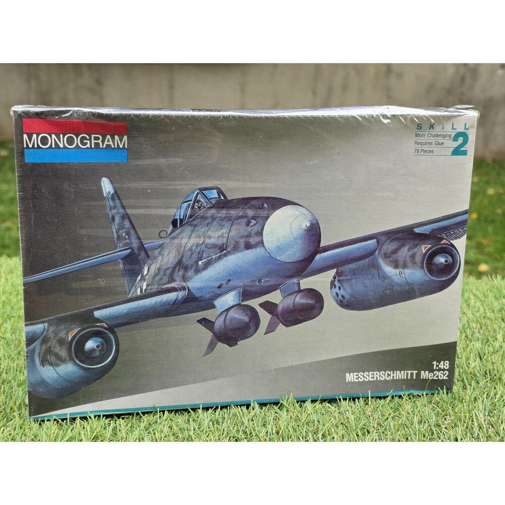 Monogram Messerschmitt Me262 Jet Fighter 1:48 Model Kit #5453 New Sealed*